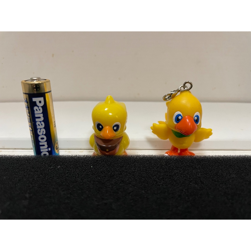 Figure Chocobo (With Defects) | Shopee Philippines