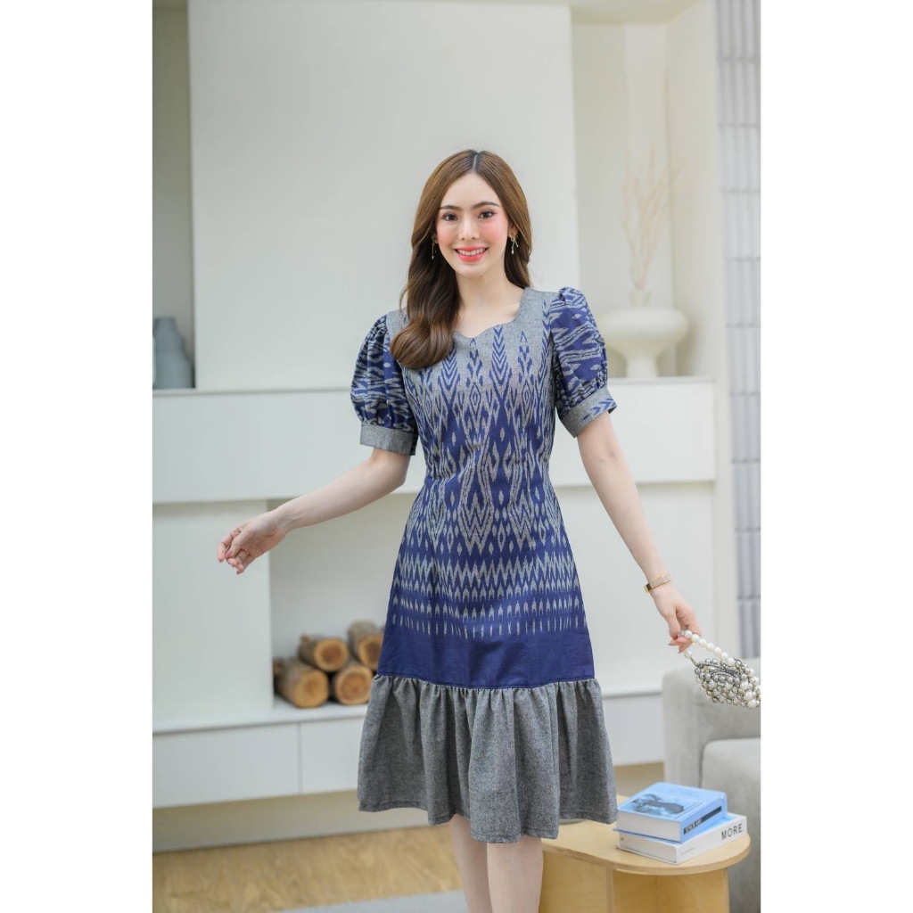 Thai Silk Dress (Available In Sizes 40"-52") Fabric Set With Hook Pattern  Work Clothes A Very Beautiful Wedding Ordination Outfit. | Shopee  Philippines