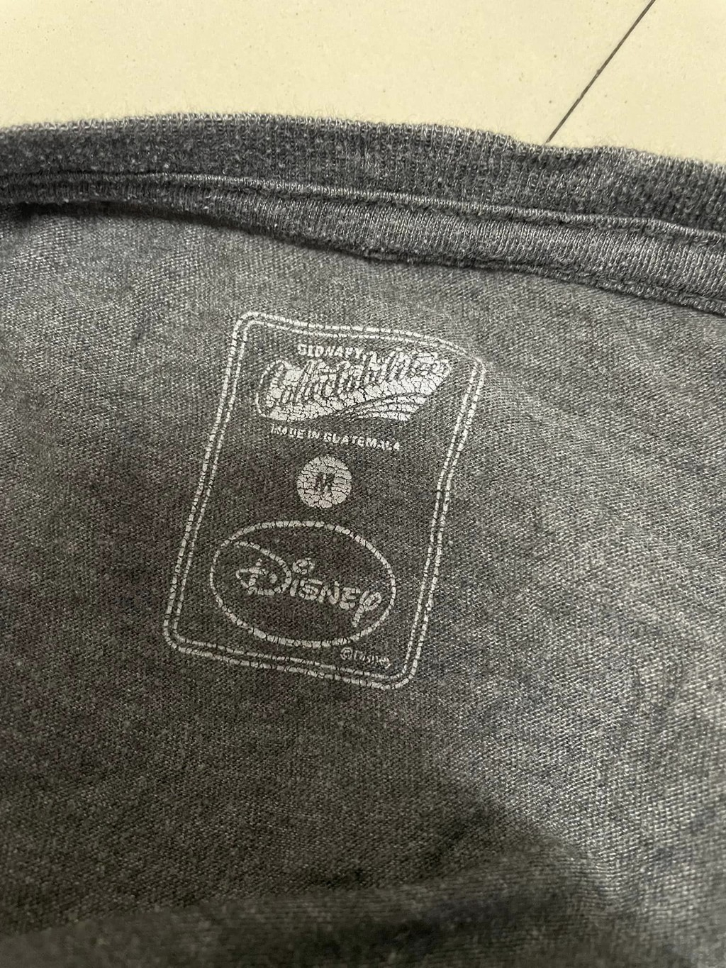 Mickey Mouse 2nd Hand T-Shirt Cartoon Pattern Has Defects Broken At The ...