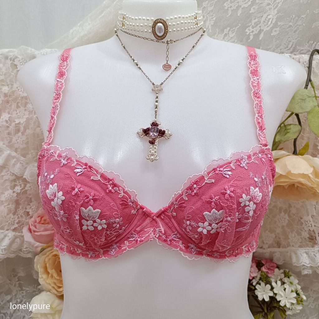 A75 Price: 200 THB Japan Princess Bra Second Hand. | Shopee Philippines