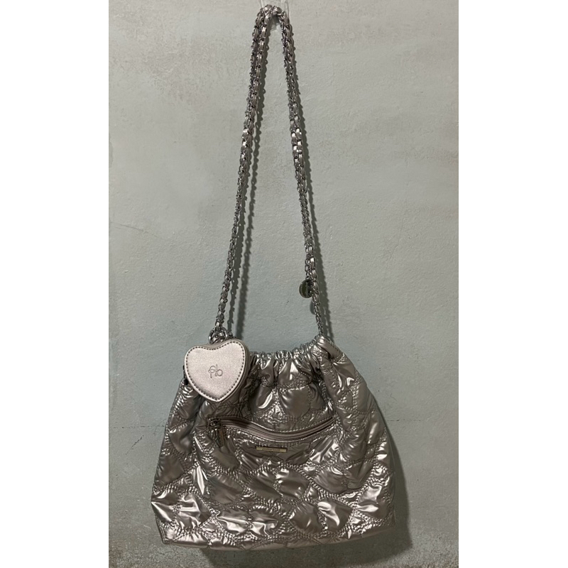 Forwarding POLARBOLL Shoulder Bag TIAMO Model % (Silver) | Shopee ...