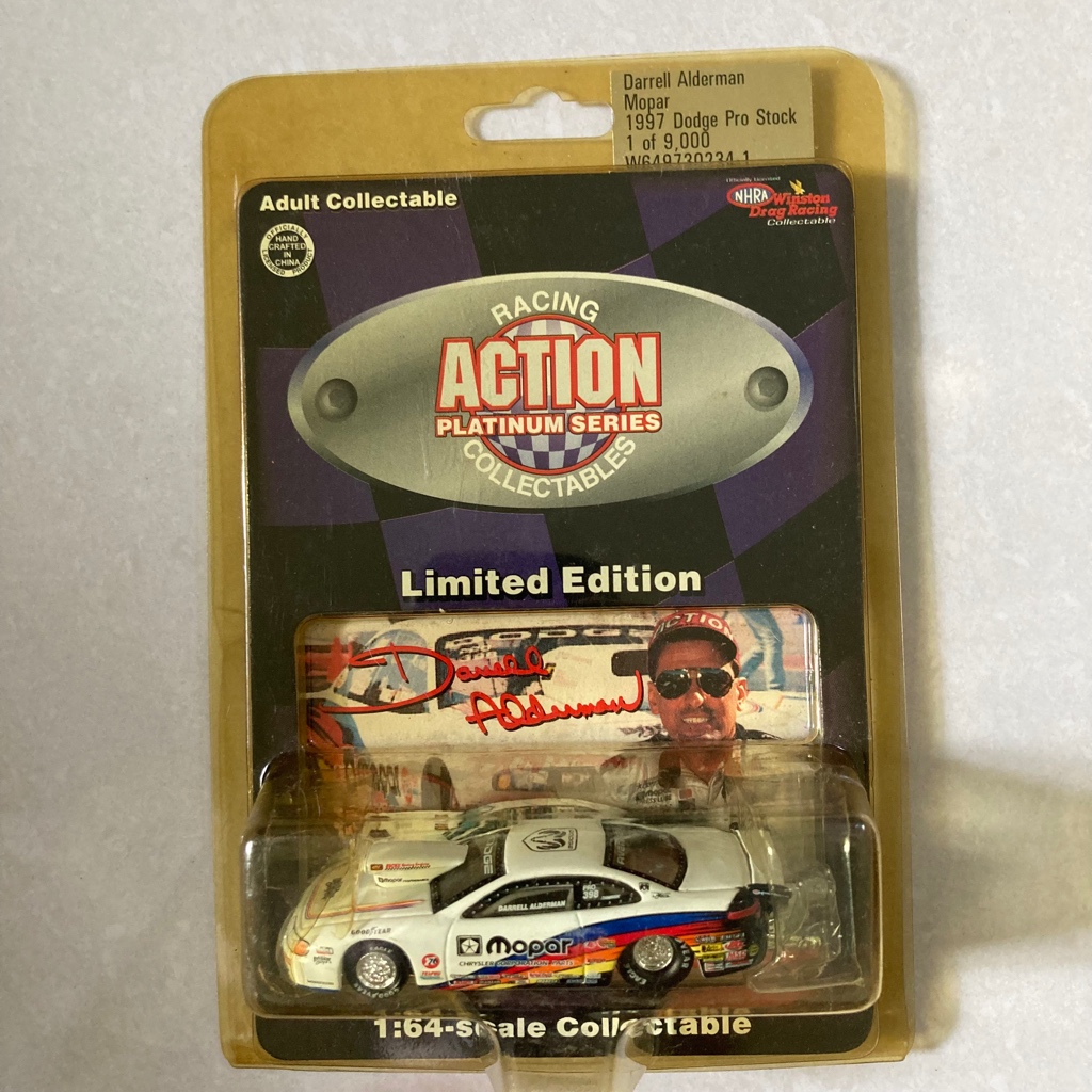 Diecast Model Car DIE-CAST Action Racing 1:64 NHRA Darrell Alderman ...
