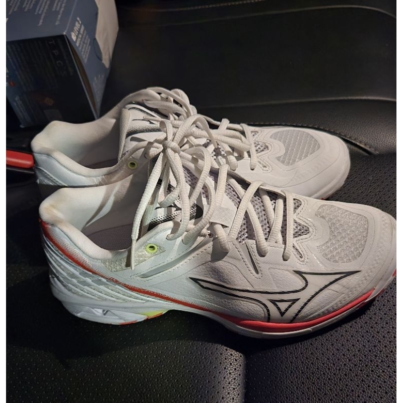 Mizuno 2nd Hand Badminton Shoes Without Box | Shopee Philippines