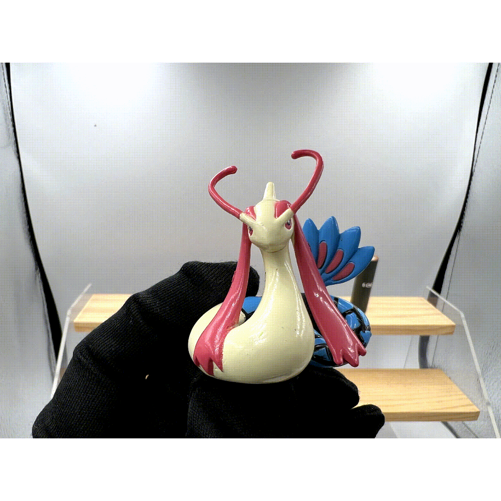 Pokemon Tomy 2004 : Milotic | Shopee Philippines