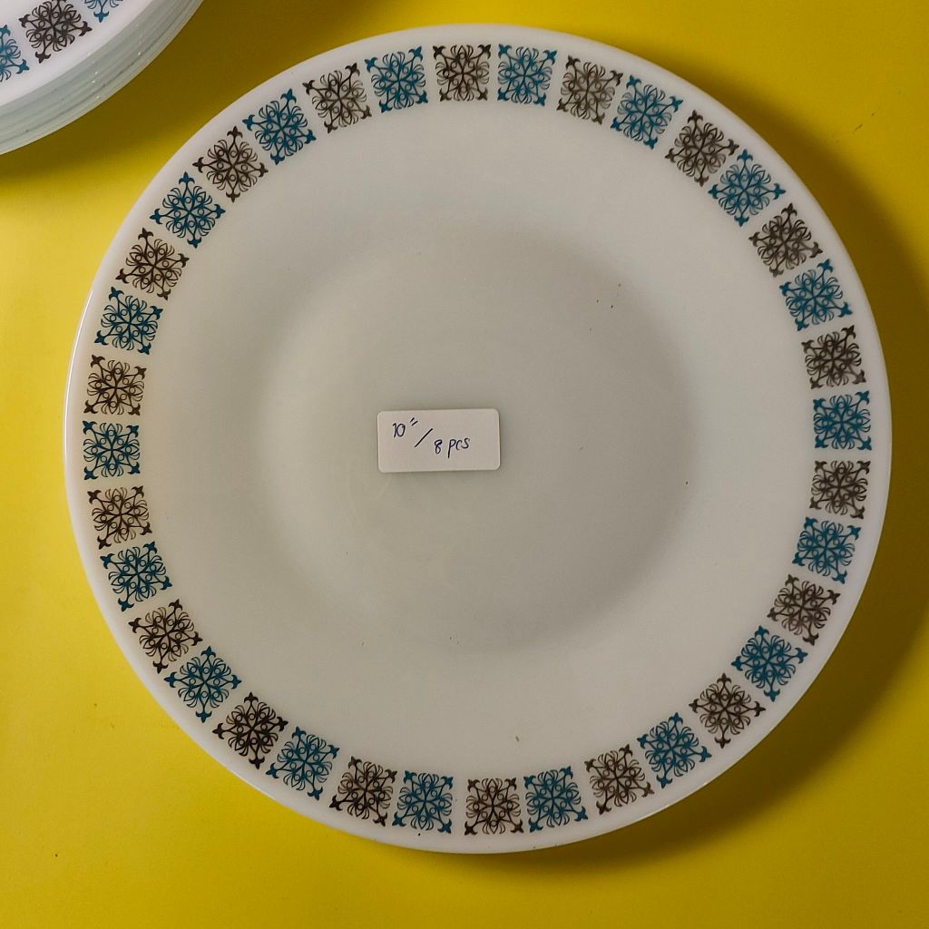 JAJ Pyrex Dinner Plate Vintage Style Milk | Shopee Philippines