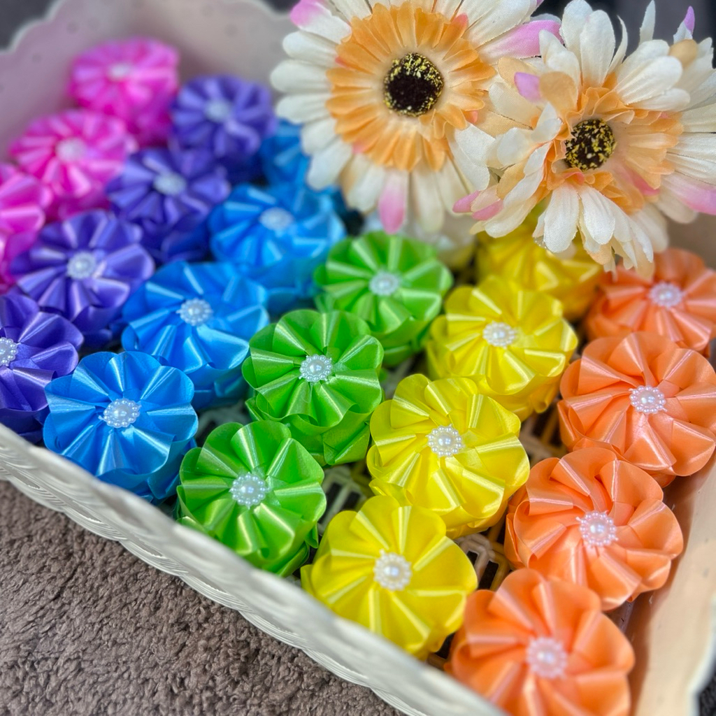 Frangipani Flower Coin Mixed Colors (Empty) 50 100 Pieces Merit-Making ...