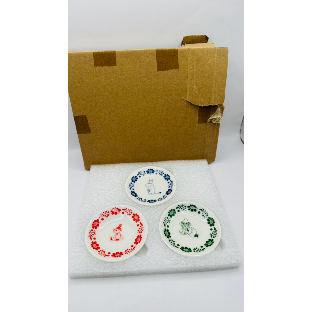 Moomin mini plates The Box Has A Tear. | Shopee Philippines