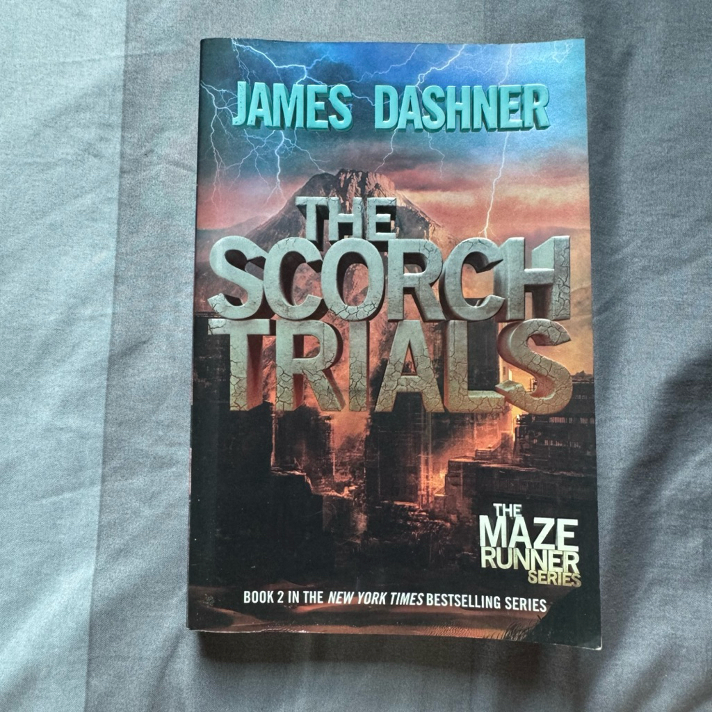 Second-Hand English Book the scorch trials (the maze runner series ...