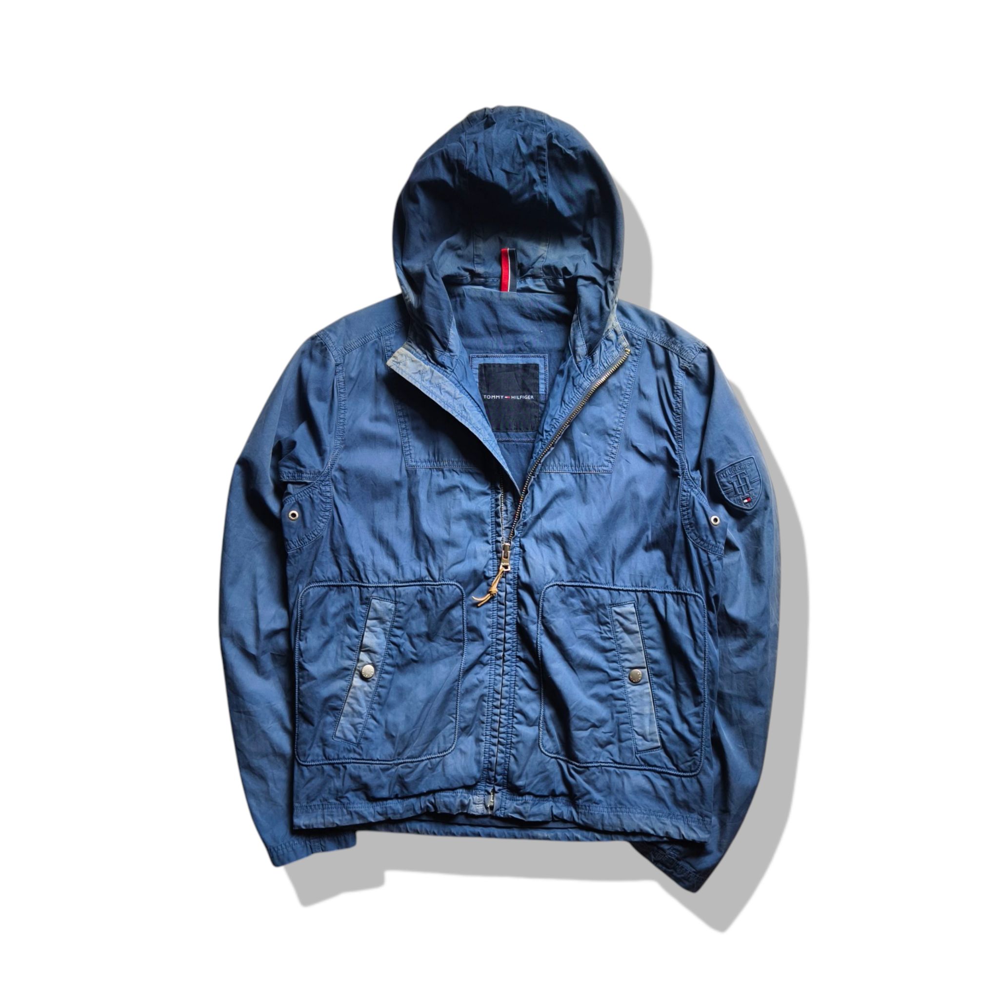 TH Hooded Jacket Chest 45 