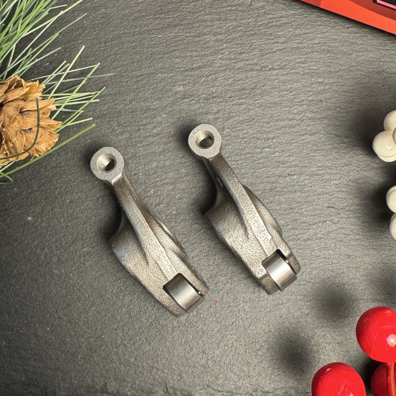 Genuine PCX Valve Rocker Arm (Pair) 150 Click 125i 150i Intake | Shopee ...
