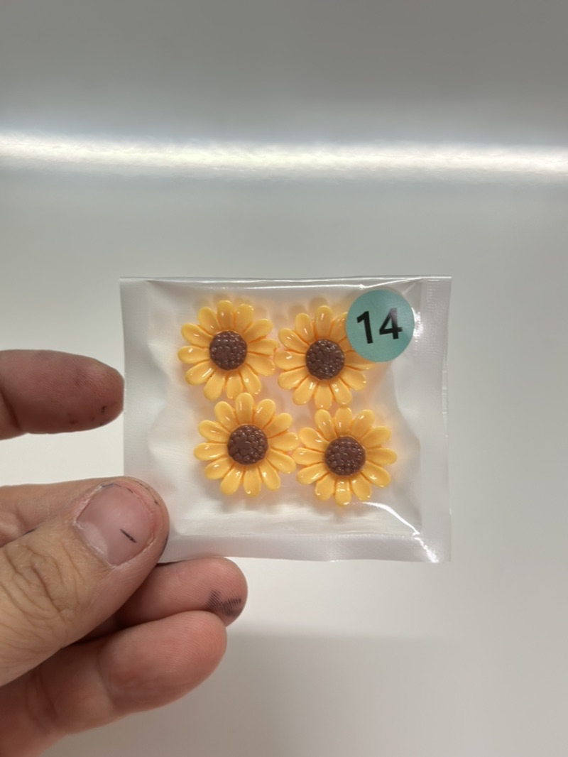 43. Sunflower Resin 12mm 20 Pieces Decorate Inhalers And Diy Work Coins ...