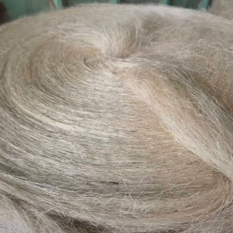 Jute fiber lining bird nest is suitable for all types of birds such as ...