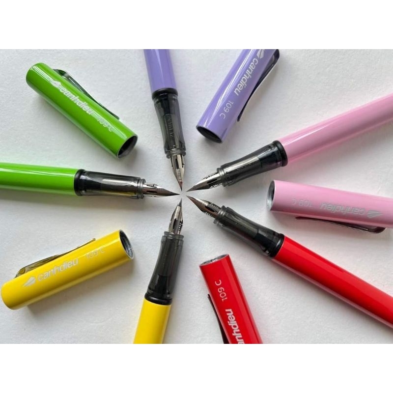 Kite Pen 109C fountain pen with white G nib, clear, bold strokes ...