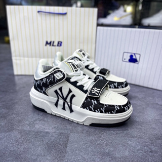 MLB Chunky Liner New York Yankees Shoes NY Baseball Sneakers White/Black US  5-12