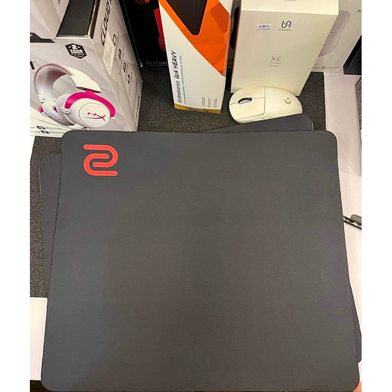 Zowie Gsr Mouse / Touchpad / Mouse pad Type 1 Beautiful Quality