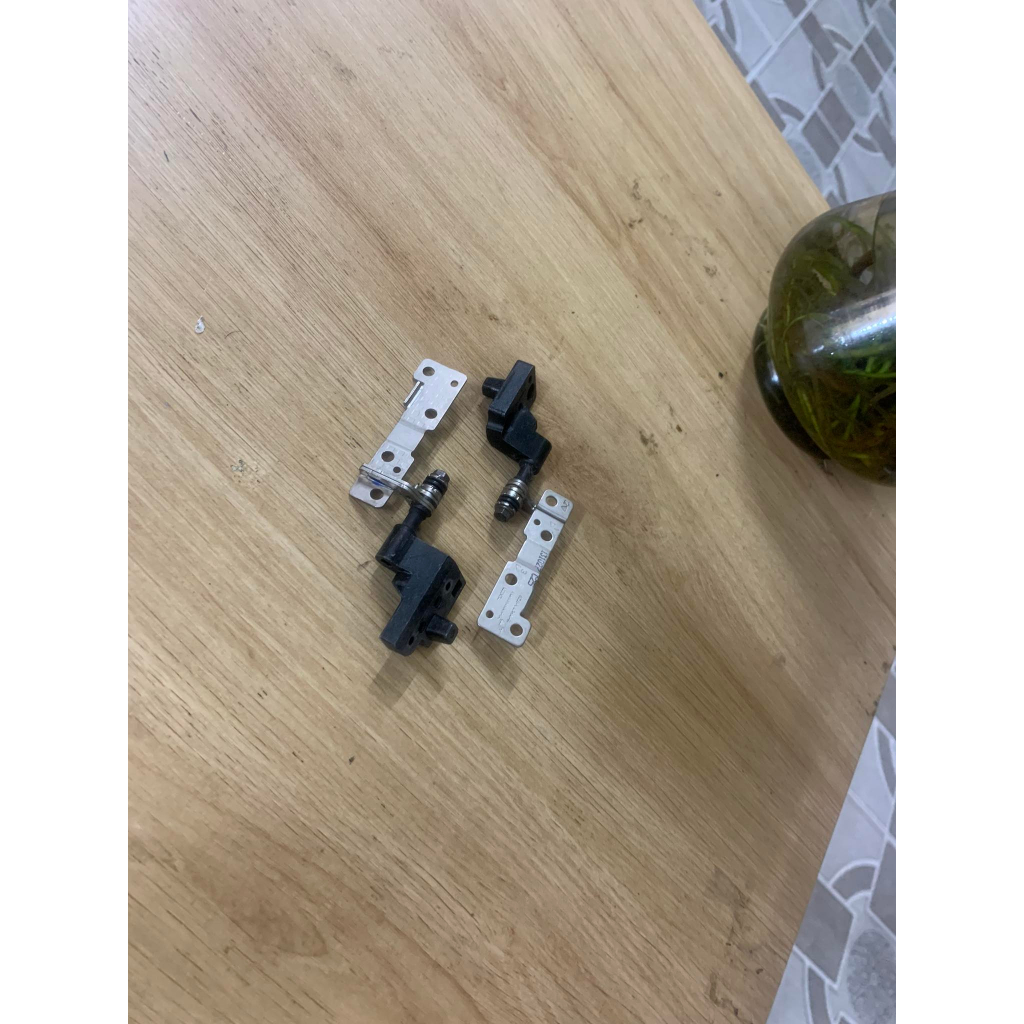 Hinge for dell alienware 14x r3 laptop (disassembled) | Shopee Philippines
