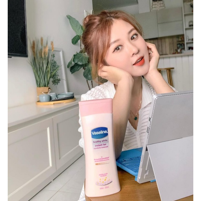 Vaseline Healthy Bright Daily Britening Whitening Body Lotion 725ml ...