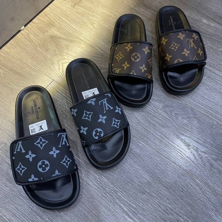 Men's Louis Vuitton Sandals, slides and flip flops from $469