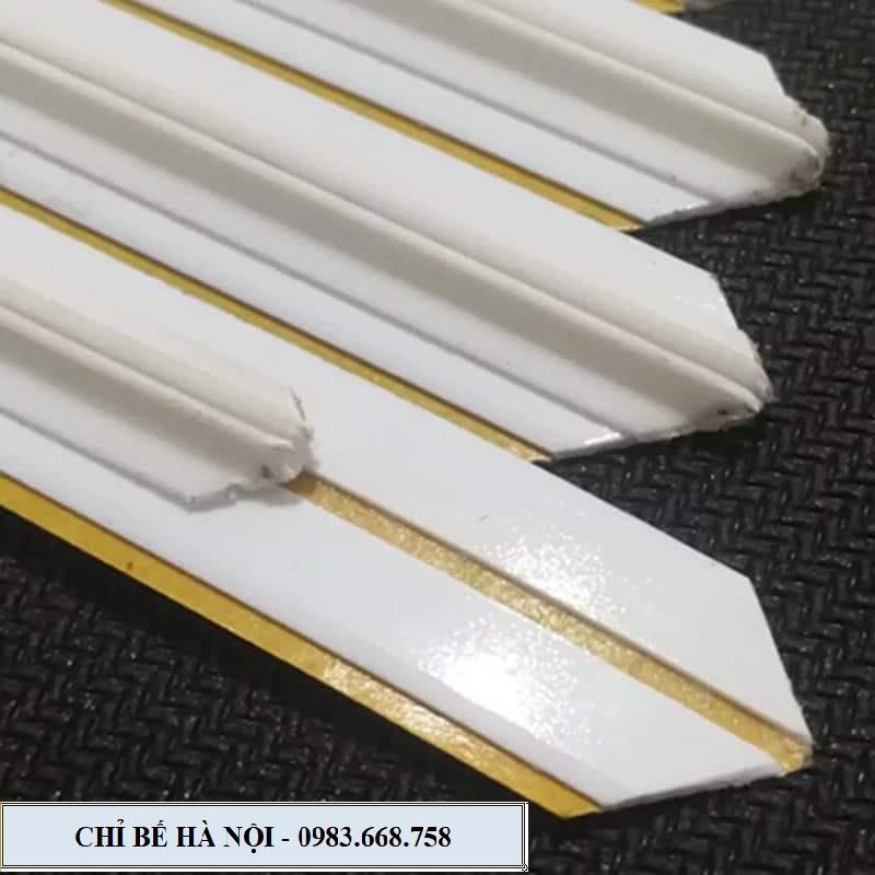 Plastic Stripes - Ribbed Be - Carrying Thread - Plastic Ribbed Thread ...