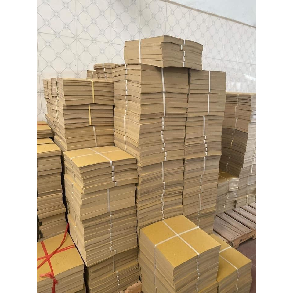 Crested bird cage lining paper Combo 5kg of cage lining paper of all