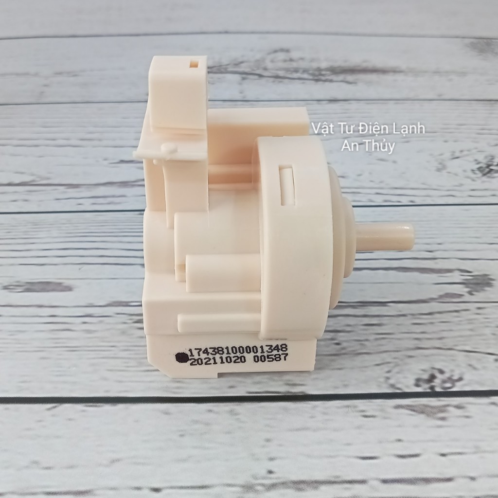 TOSHIBA front-load washing machine float - 1348 | Shopee Philippines