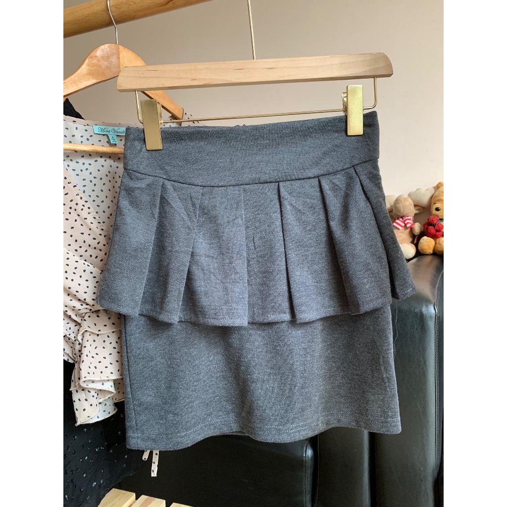 [2HAND] GIRL XPRESS gray cotton peplum dress | Shopee Philippines