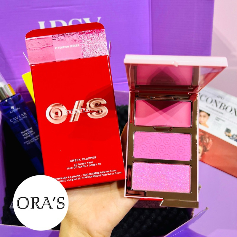 One/Size Cheek Clapper 3D Blush Trio Palette