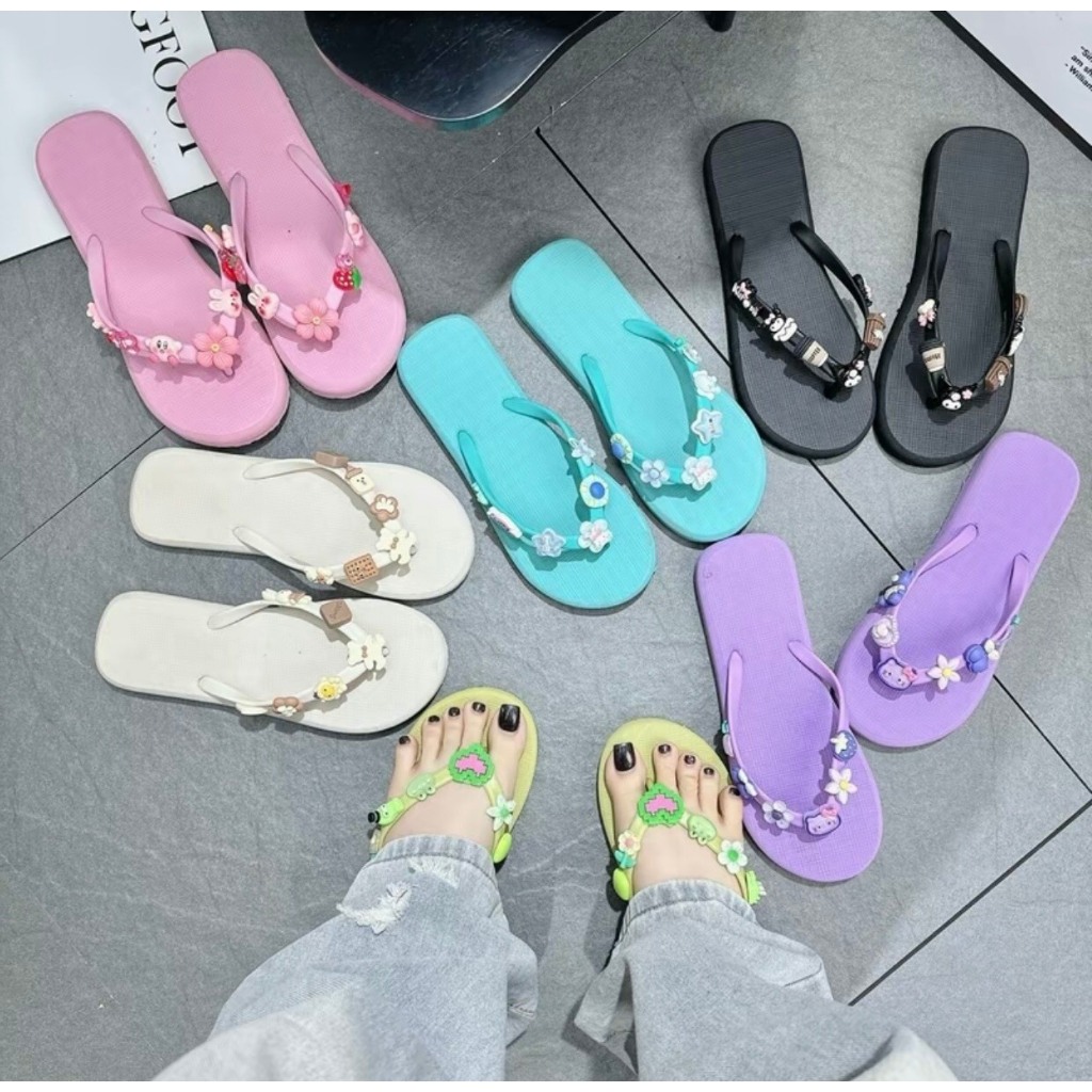 (Q1) Beach Flip-Flops Random Attached 14 Charm 3D Super Cute DIY ...