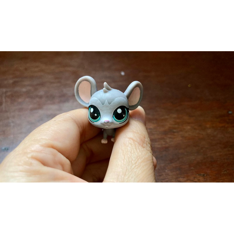 Lps 296 3cm 2-hand mouse model | Shopee Philippines