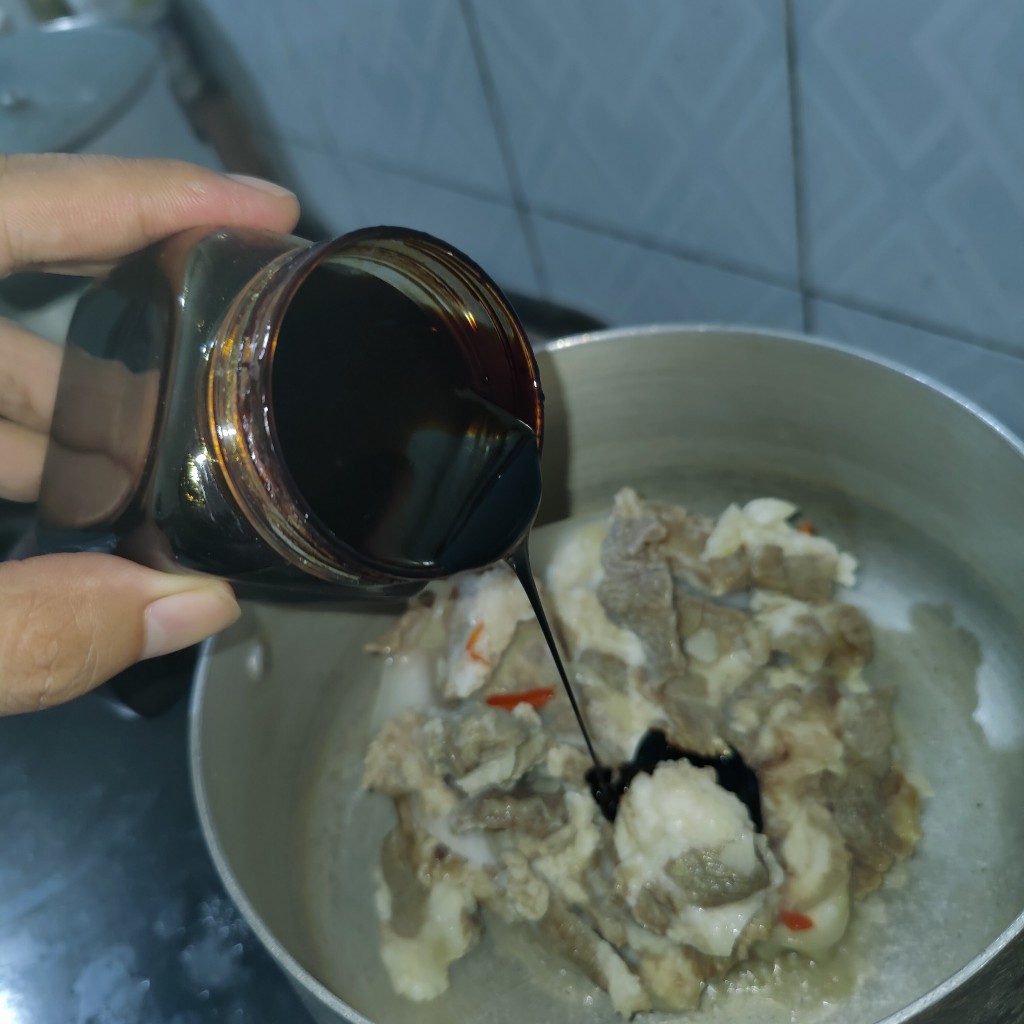 Homemade bitter candy, fish stew, meat stew 150ml bottle | Shopee ...