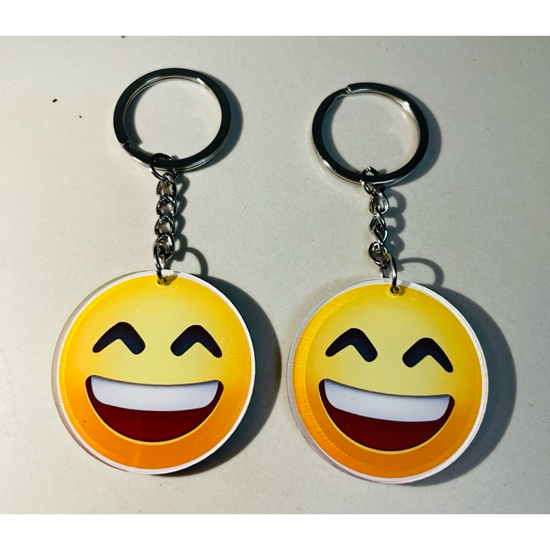 Smiling emoji keychain | Shopee Philippines