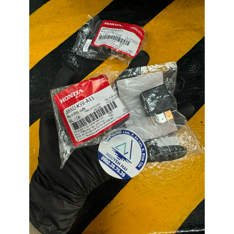 Power relay AB125, Vario, Sh Mode, PCX...etc..5 square pins. Honda VN