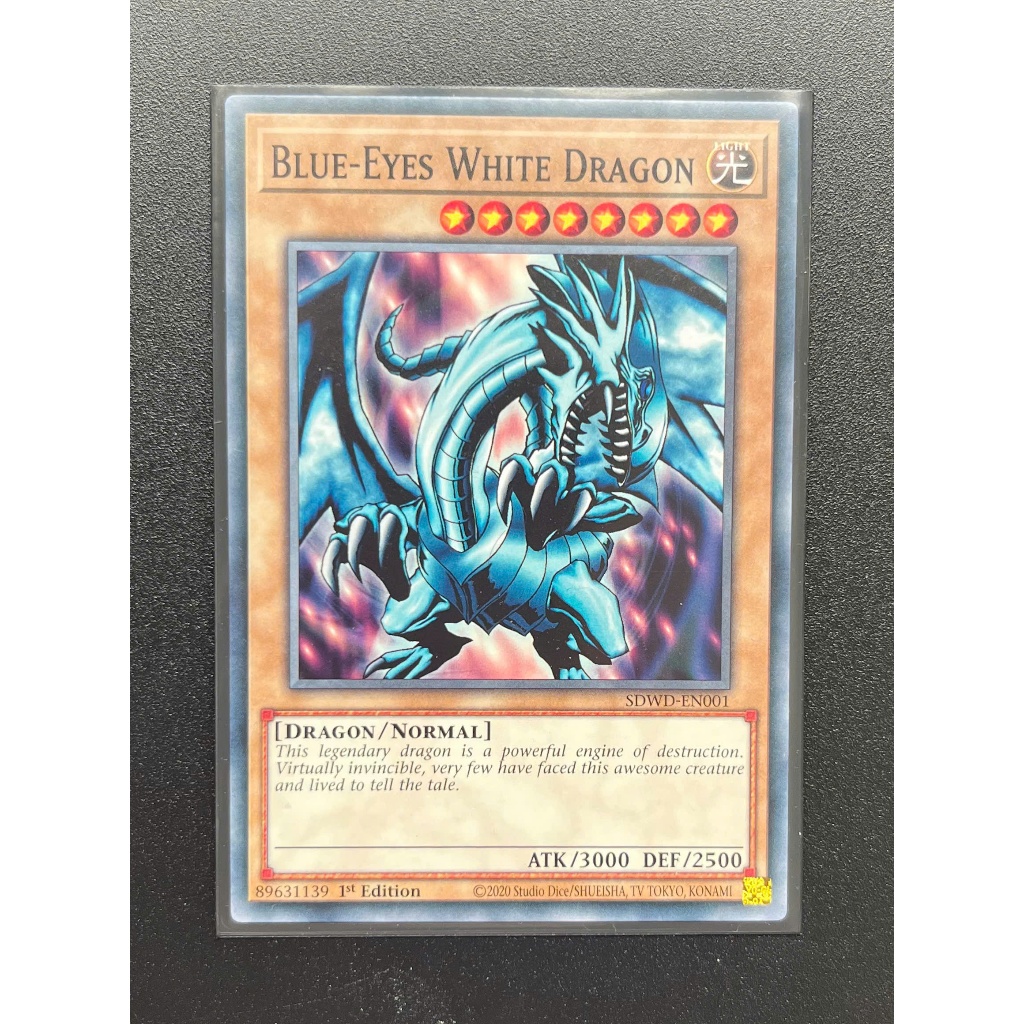 Blue-Eyes White Dragon (SDWD-EN001)