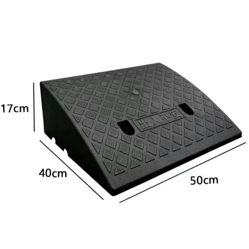 17cm high triangular plastic ramps for getting on and off motorbikes ...