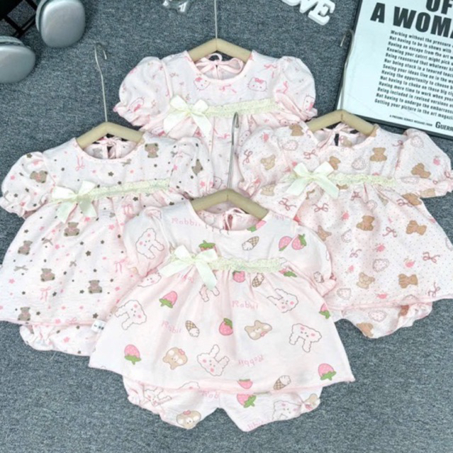 Baby girl's ruffle set with lace ruffles and bows in pastel pink, super ...