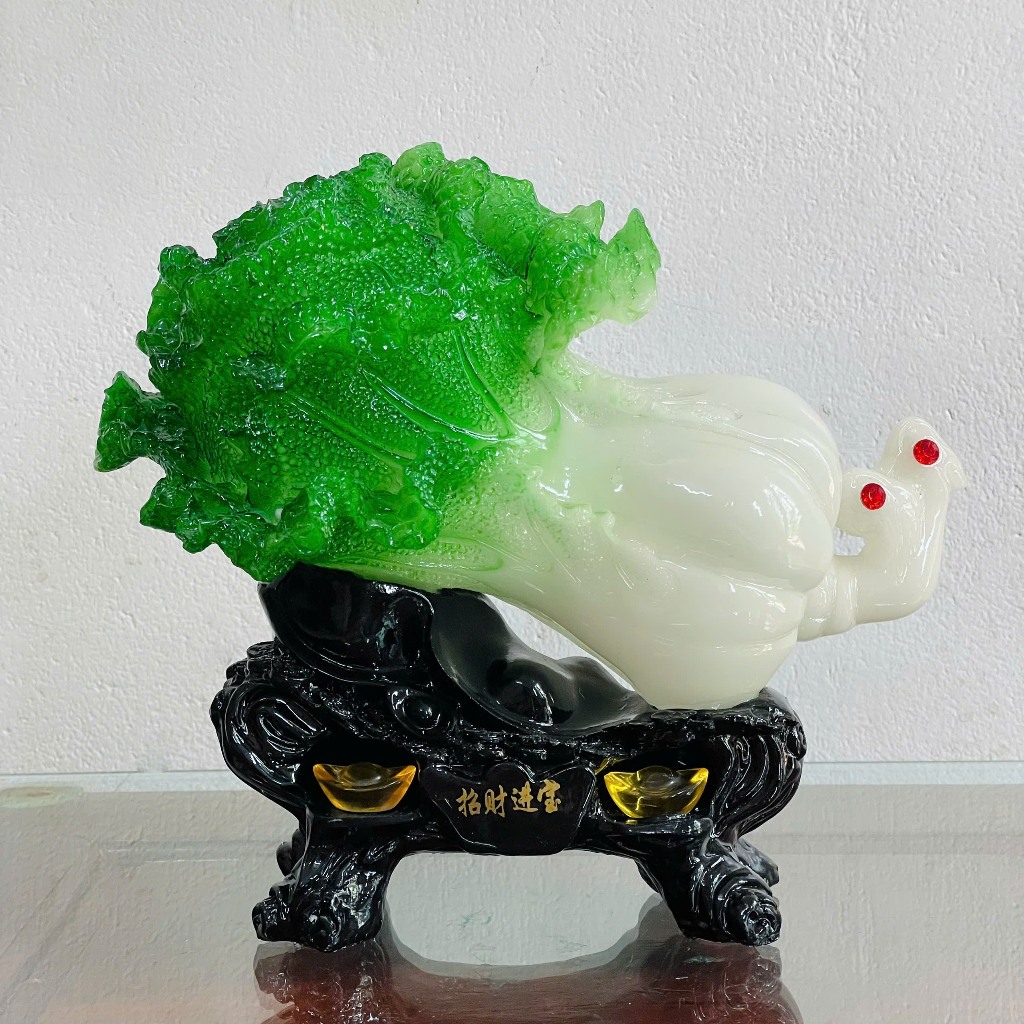 Feng Shui Cabbage Decorating the Altar of the God of Wealth and Earth ...