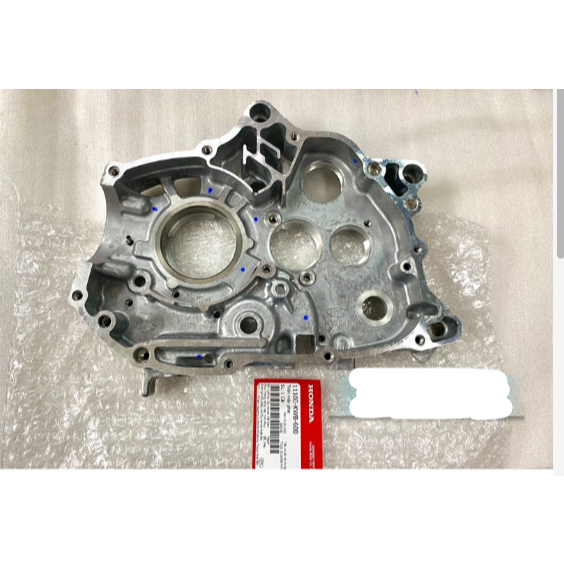 WAVE S110 right body, WAVE S110 middle block, WAVE S110 HONDA oil drain ...