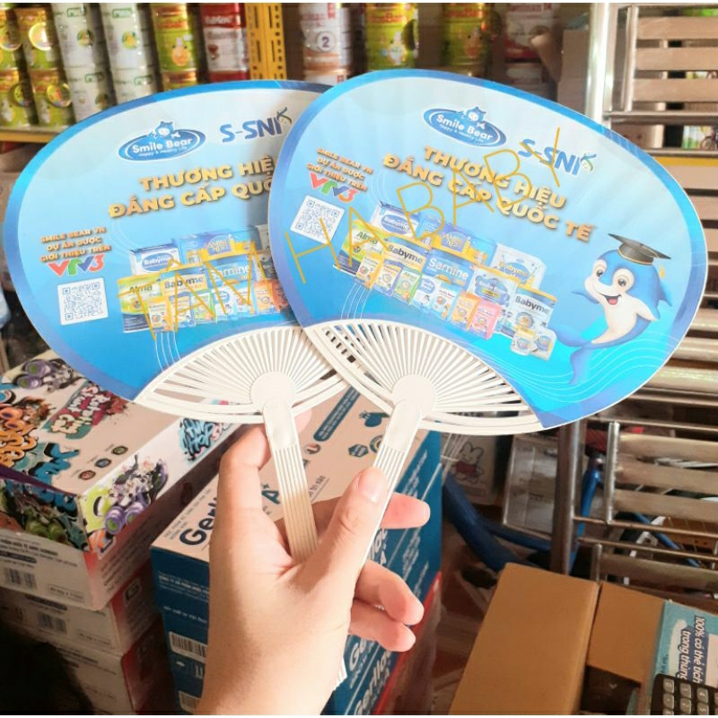Smile bear high-end handheld fan (family department store) | Shopee ...