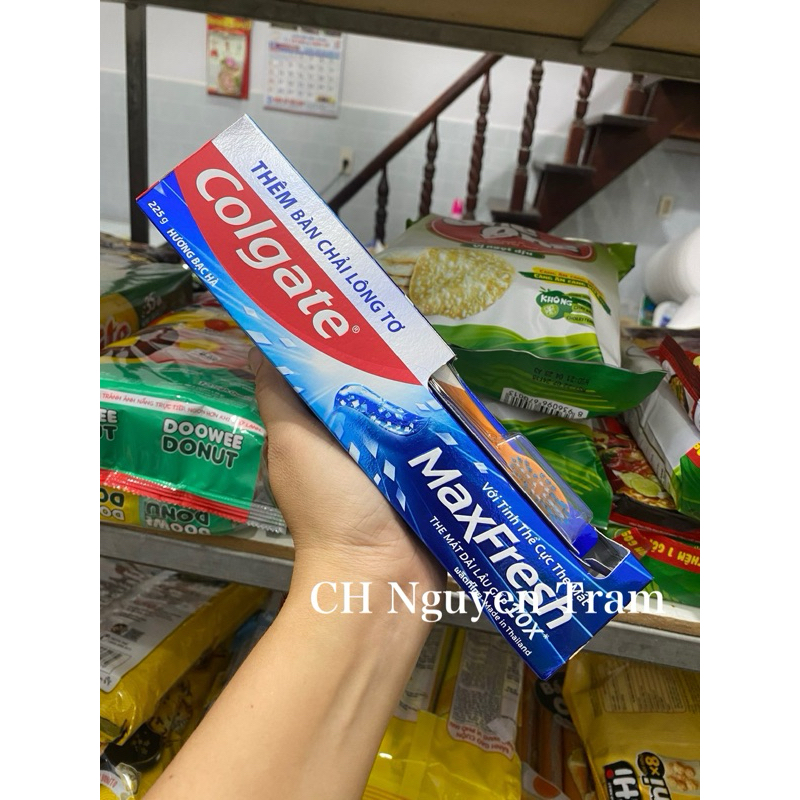 Colgate mint toothpaste 225g box (with toothbrush) | Shopee Philippines