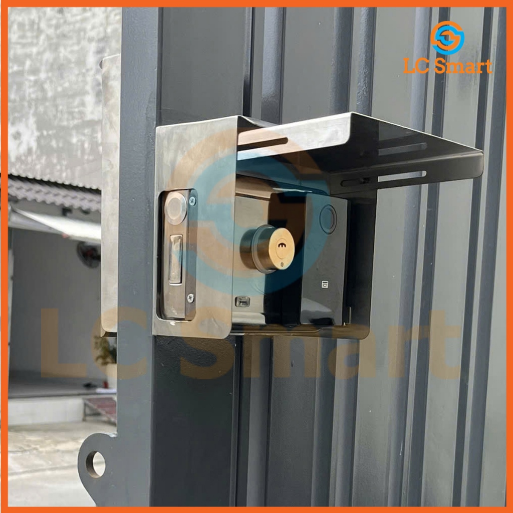 Stainless steel box for rain and sun protection for fingerprint gate ...