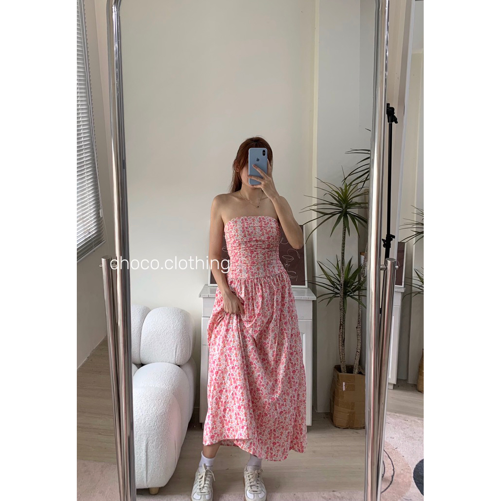 Flowers dress - Long floral patterned maxi dress, flattering waist ...