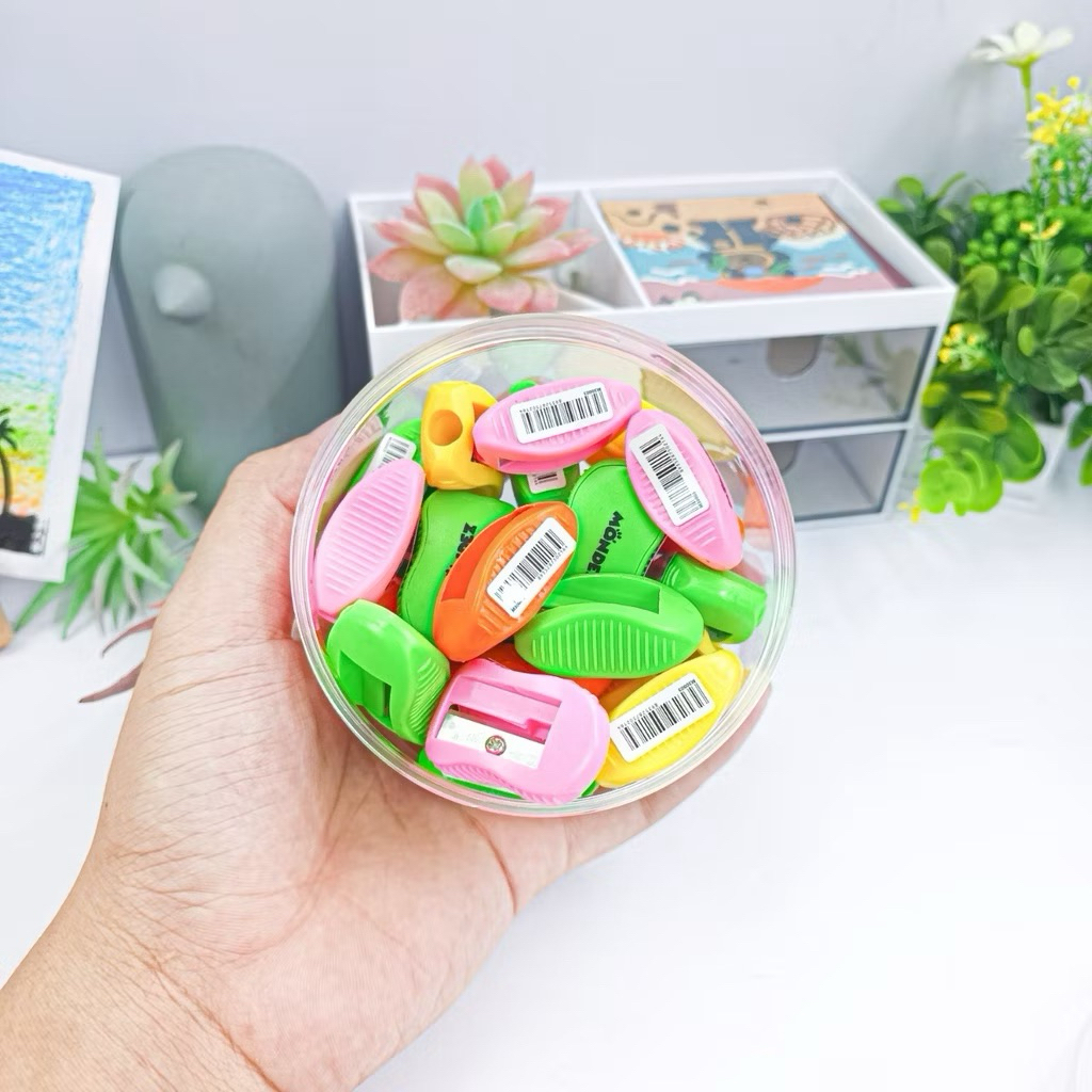 Pencil sharpener with many shapes (random) | Shopee Philippines