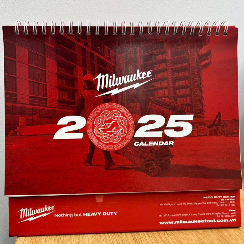 2025 Milwaukee Desk Calendar | Shopee Philippines