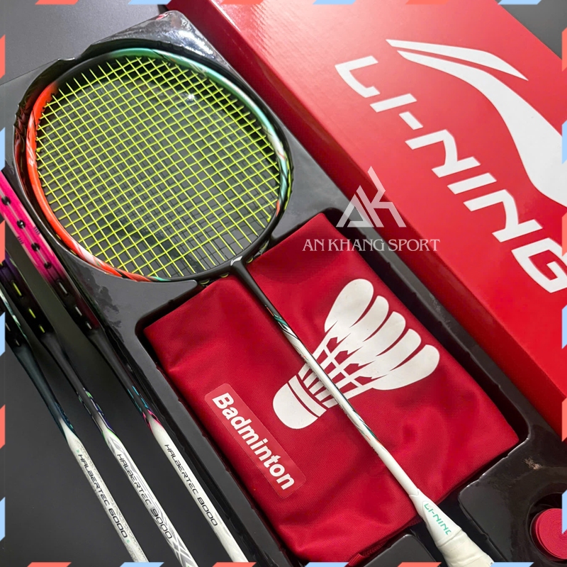 Lining Halbertec 7000 Badminton Racket Full Box, Pre-Stretched 11kg ...