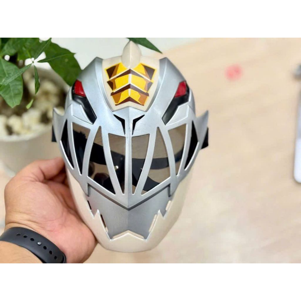 Genuine Hasbro Zenith Cosmic Ranger mask in Power Rangers Cosmic Fury ...