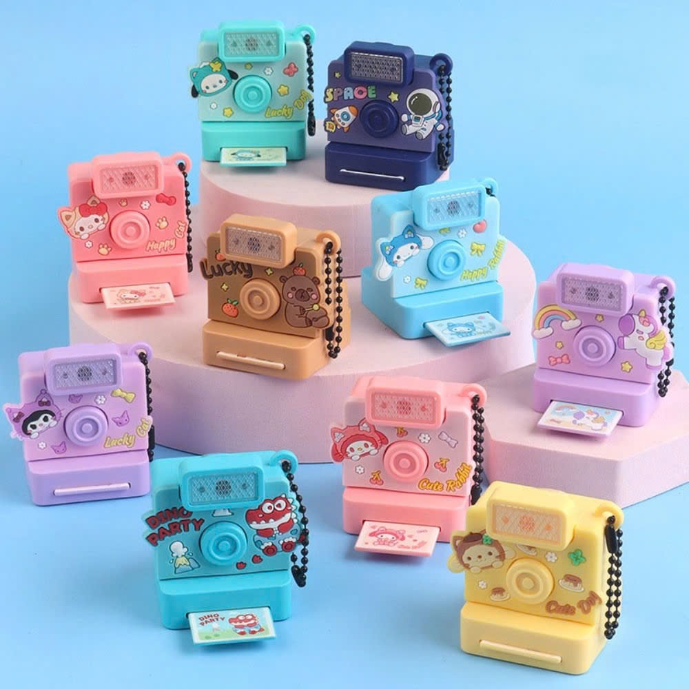 Camera pendant keychain, Cute keychain hanging creative bag ...