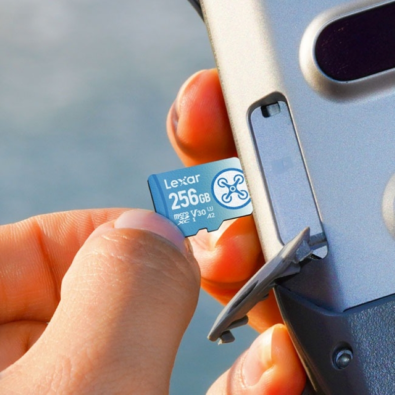 Microsdxc memory card 64GB/ 128GB/ 256GB Lexar FLY, save video with ...