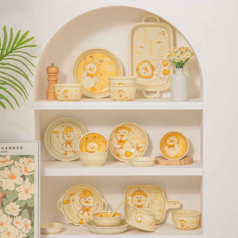 Retail Gosu Brand Cute Chicken Dinnerware Set Smooth Shiny Enamel ...