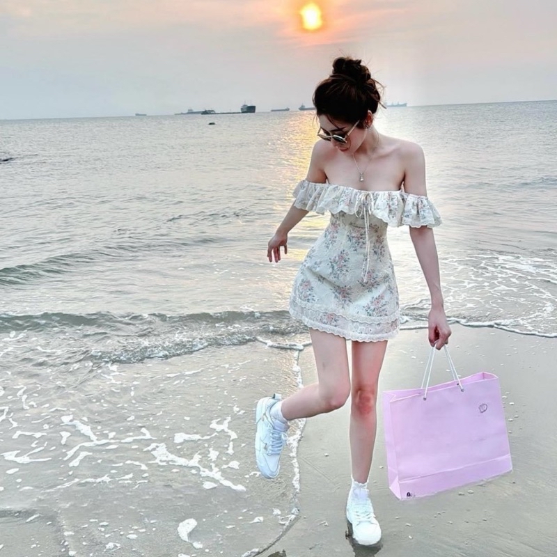 [Beautiful product] Off-the-Shoulder Floral Embroidered Bucket Dress ...