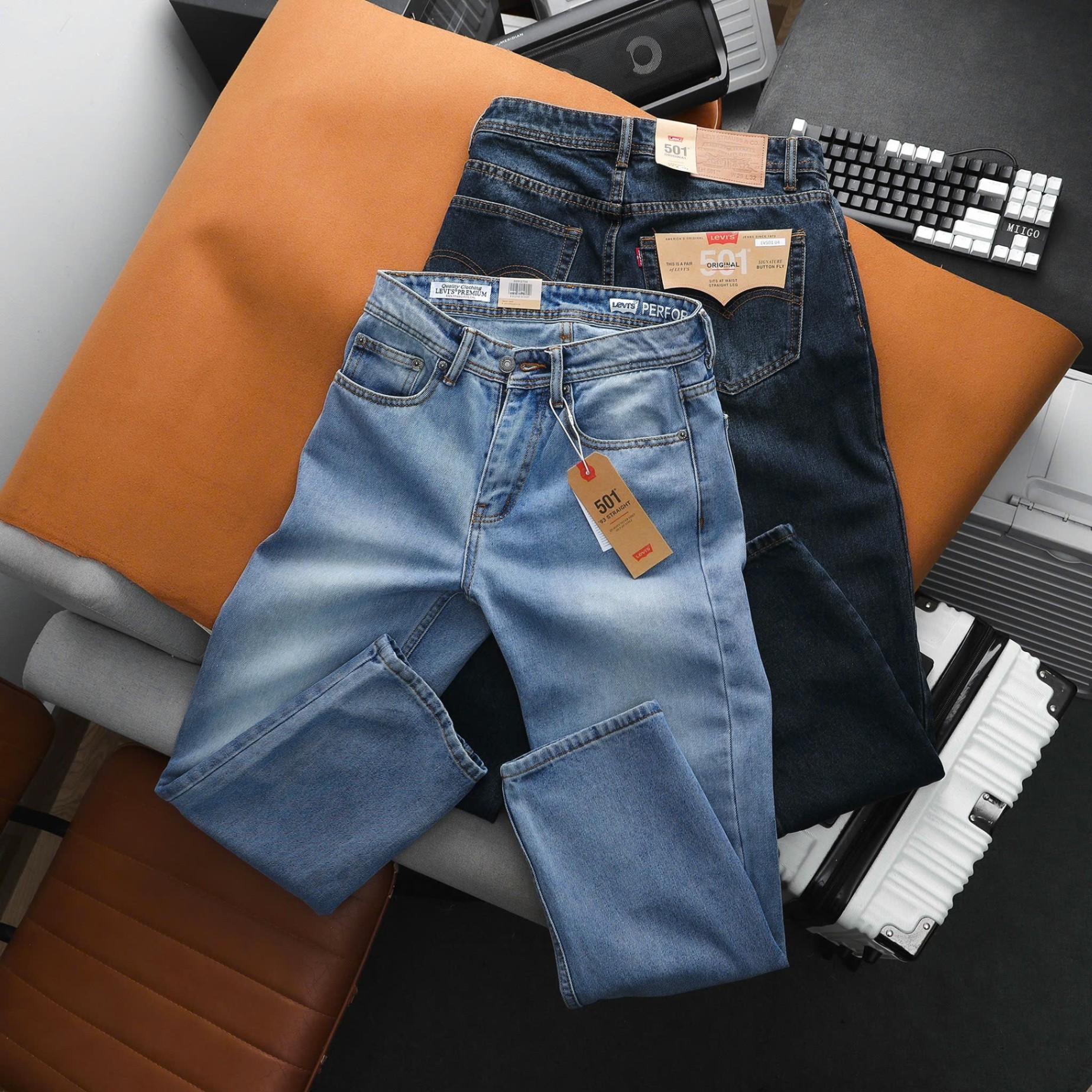 1150~Golden-Button LINCOLN Jeans 20cm